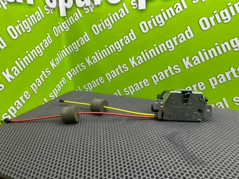 Замок багажника Mercedes-Benz -Class 2003 S211