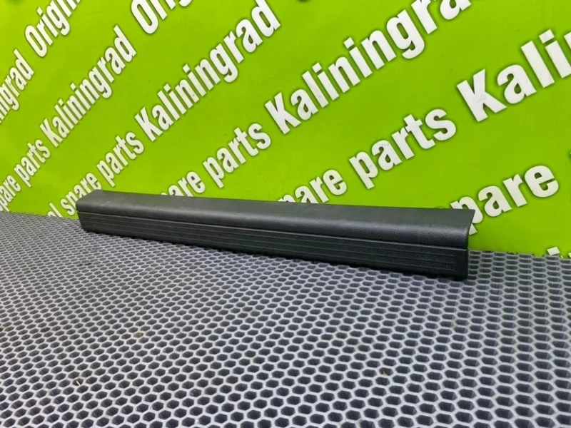 Накладка порога Mercedes-Benz -Class 2012 S204