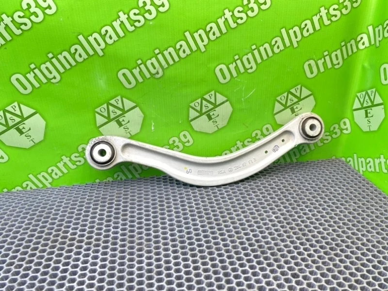 Рычаг подвески верхний Mercedes-Benz -Class 2012 S204