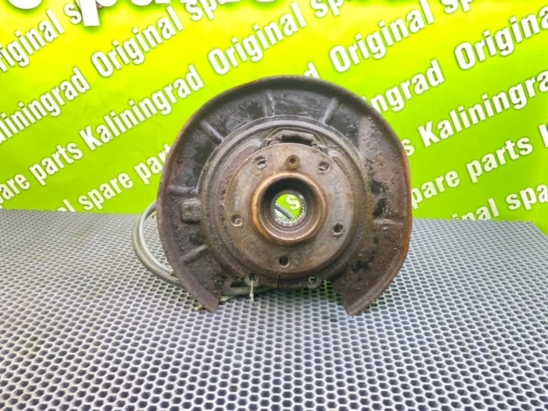 Поворотный кулак Bmw 5-Series 2001 E39 Touring