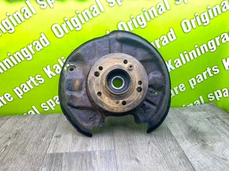 Поворотный кулак Mercedes-Benz -Class 1996 W124