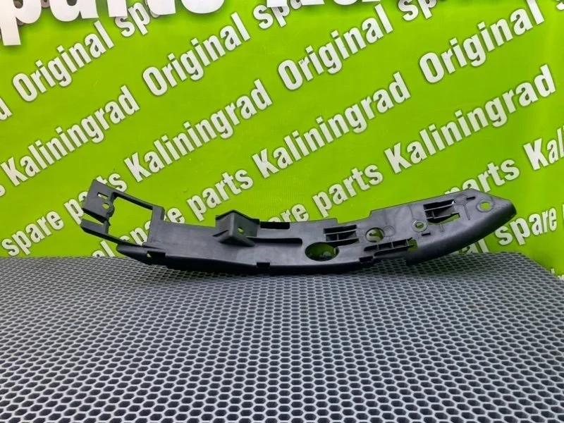 Кронштейн бампера Volkswagen Touareg 2005 7LA