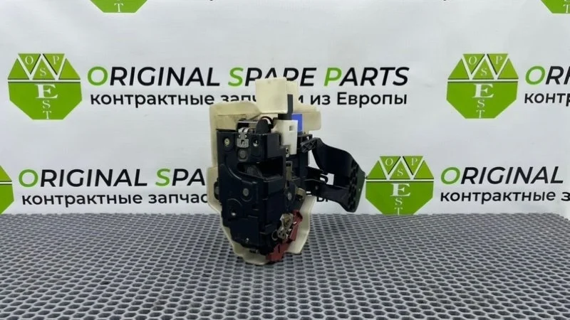 Замок двери Volkswagen Touareg 2005 7LA