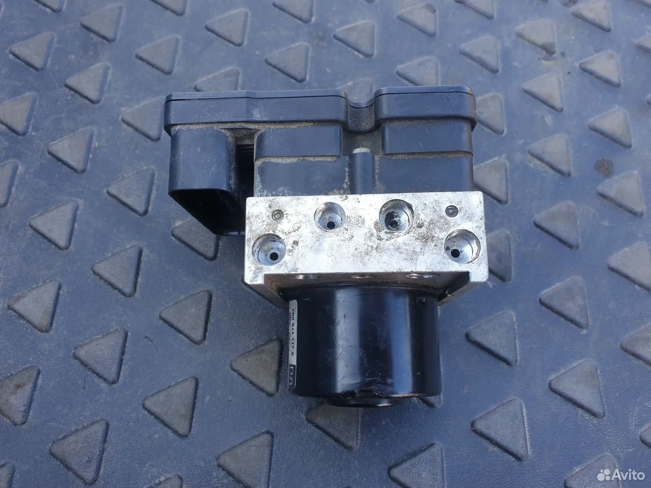 Блок abs насос vw jetta vi джетта 6 1k0907379ak