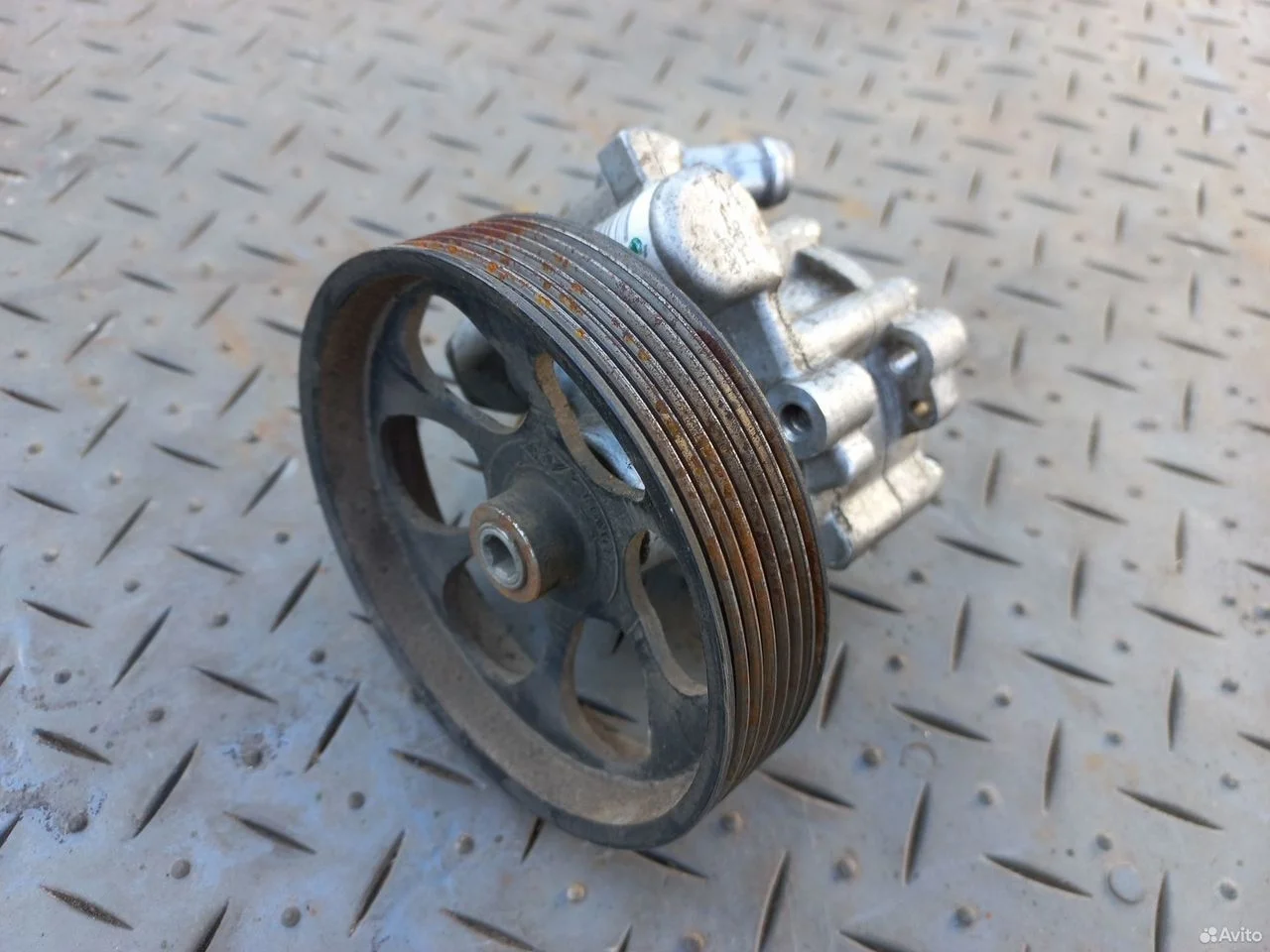 Насос гур гидроусилителя renault nissan 491105510r