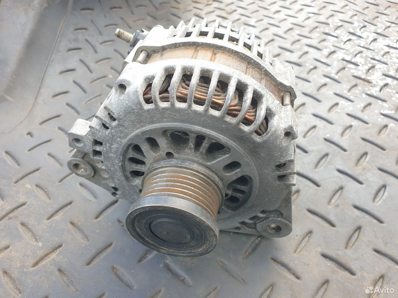 Генератор nissan primera p12 примера 23100au424