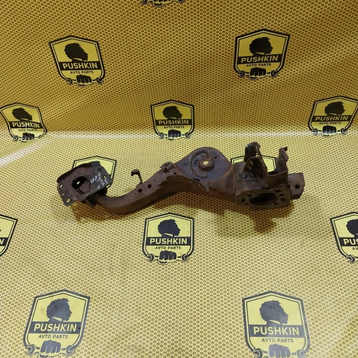 Рычаг продольный Nissan Qashqai 2009 J10