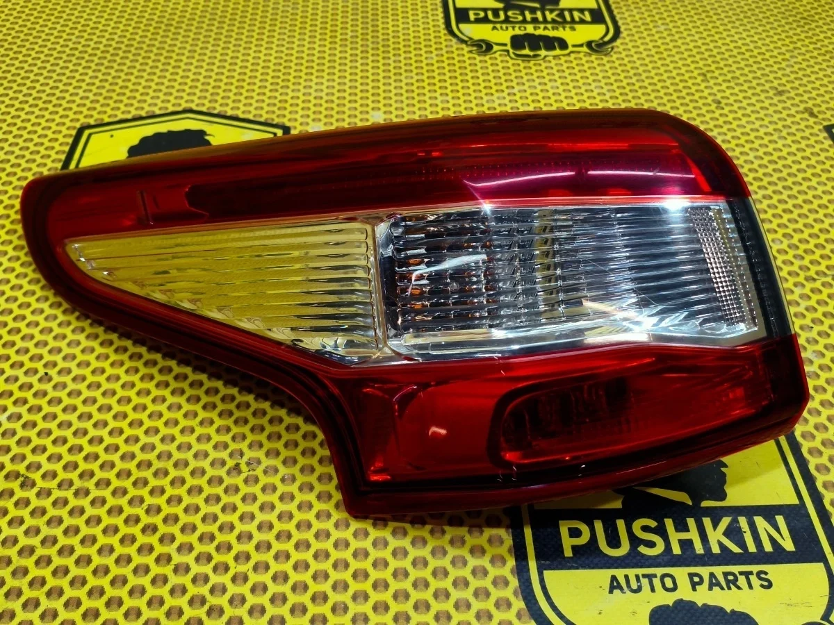 Фонарь в крыло Nissan Qashqai 2018 J11