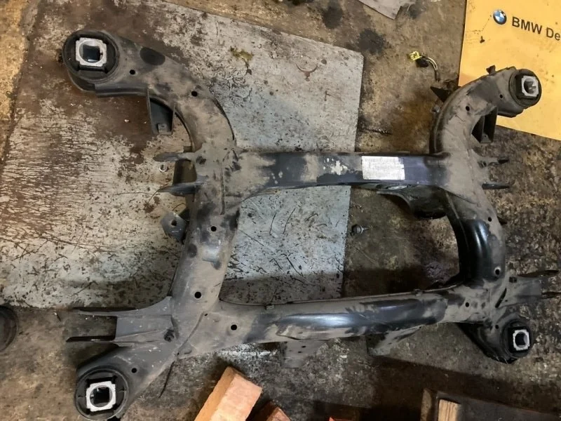 Подрамник Bmw X5 2008 33316863815 E70 N52B30, задний