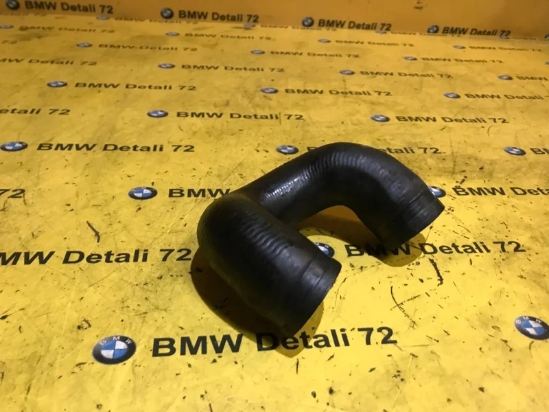 Патрубок системы охлаждения Bmw X5 2008 11537521049 E70 N52B30