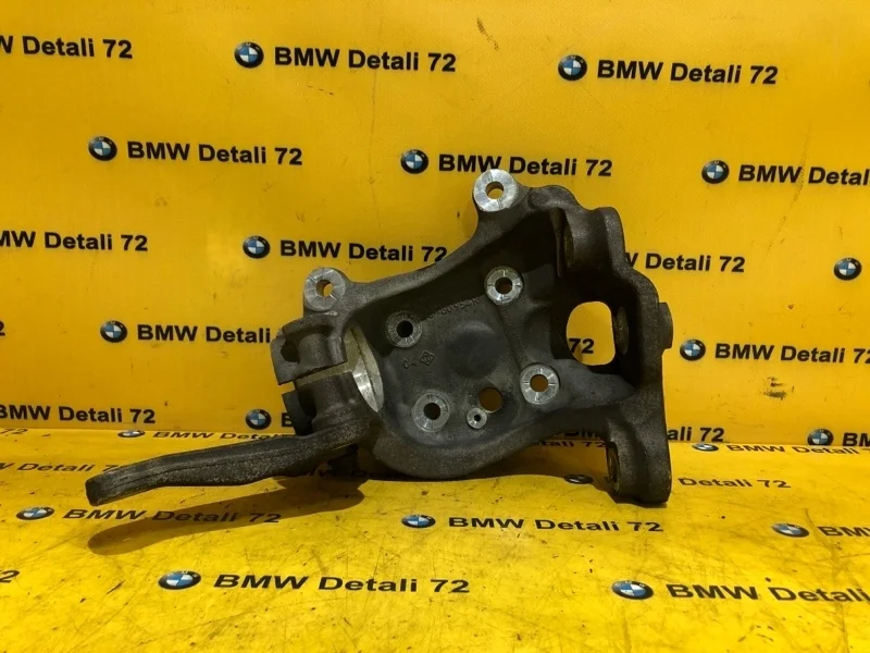 Кулак поворотный Bmw 5 2004 31216760954 E60 M54B30, передний правый