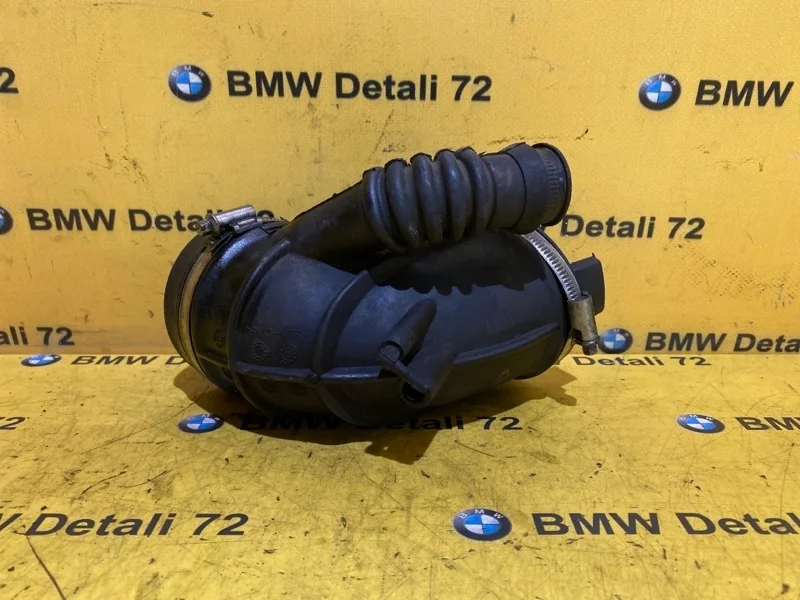 Патрубок воздушного фильтра Bmw X5 2004 13541440102 E53 M54B30