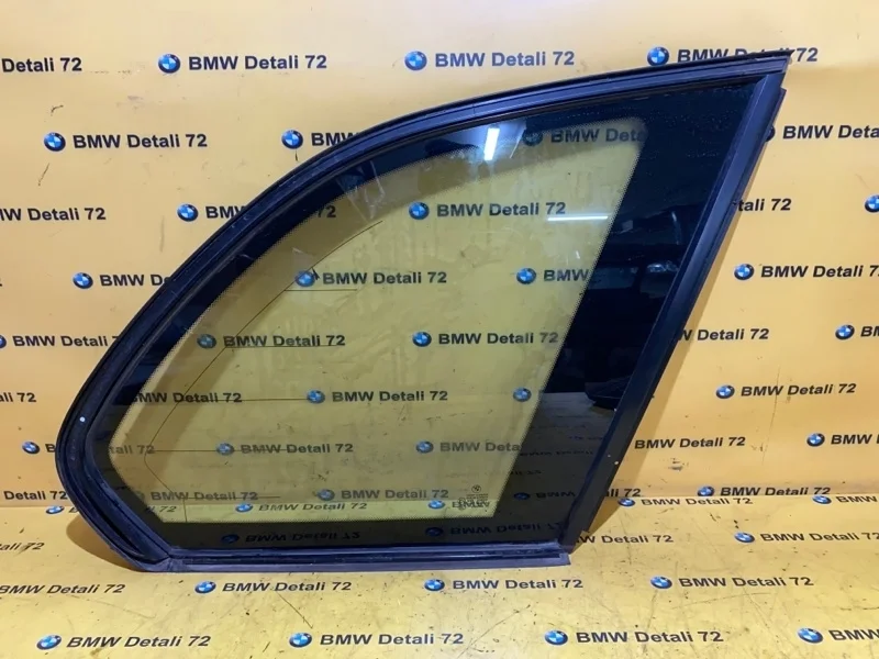 Стекло боковое (не подвижное) Bmw X5 2004 51368249936 E53 M54B30, заднее правое