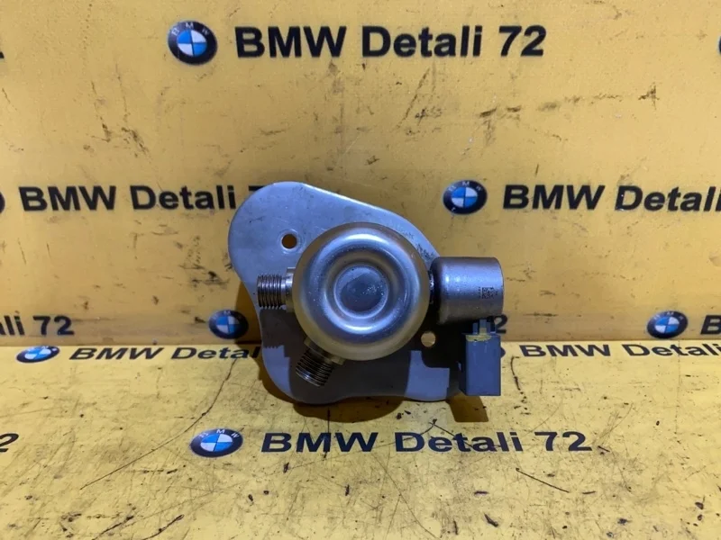 ТНВД Bmw 3 2010 13517562473 E91 N43B20