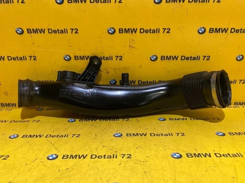 Патрубок воздушного фильтра Bmw 5 2010 13717583726 F07 N55B30A