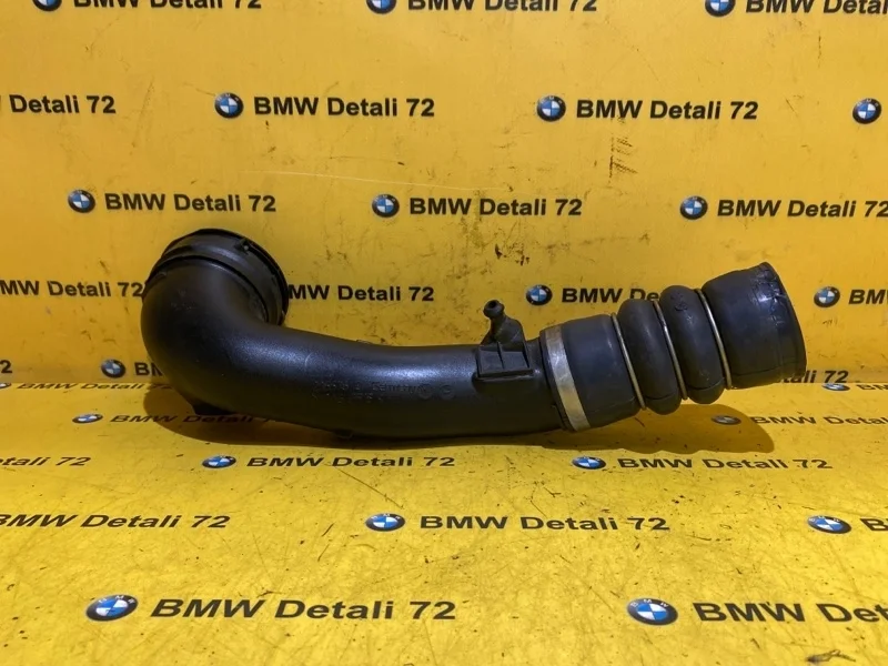 Патрубок интеркулера Bmw 5 2010 13717588268 F07 N55B30A