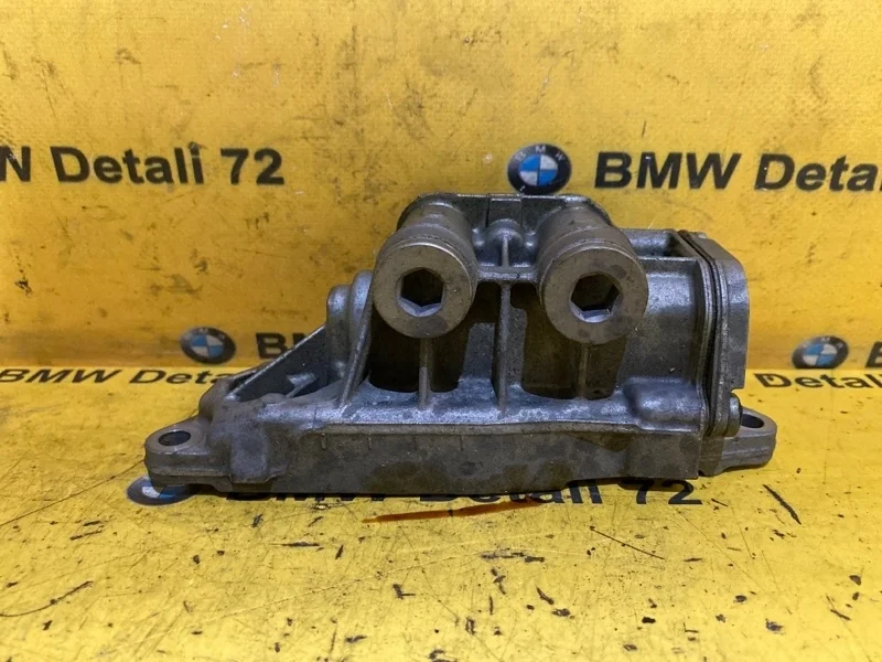 Корпус термостата Bmw X3 2007 11427573212 E83 N52B25AF