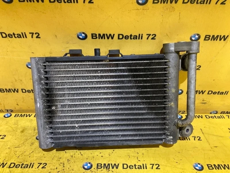 Радиатор масляный Bmw X3 2007 17213448627 E83 N52B25AF