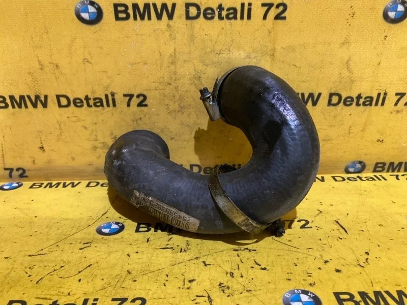 Патрубок системы охлаждения Bmw X3 2007 11537521049 E83 N52B25AF