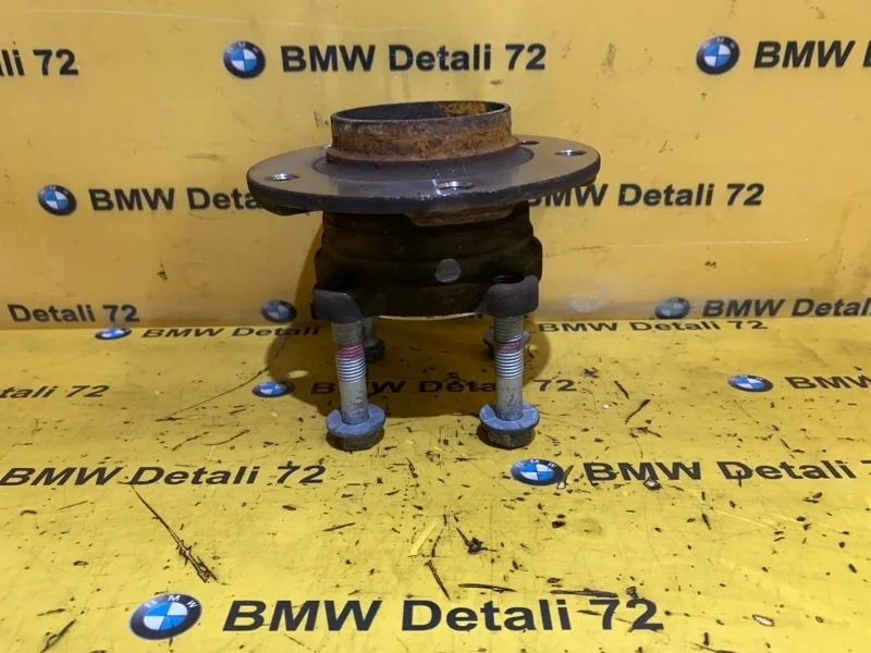 Ступица Bmw 5 2007 31226765601 E60 N52B30, передняя