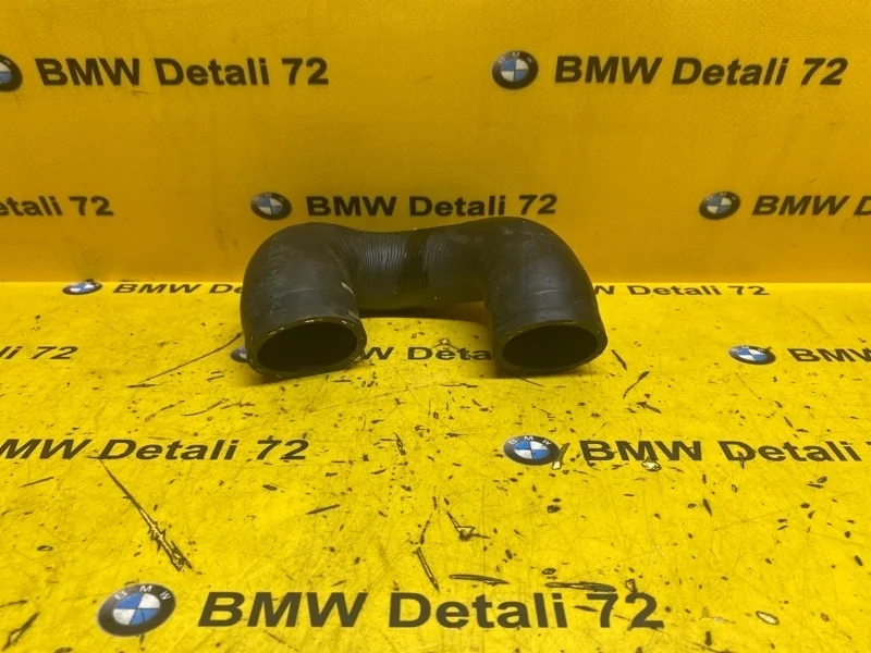 Патрубок системы охлаждения Bmw 5 2006 11537521049 E60 N52B30