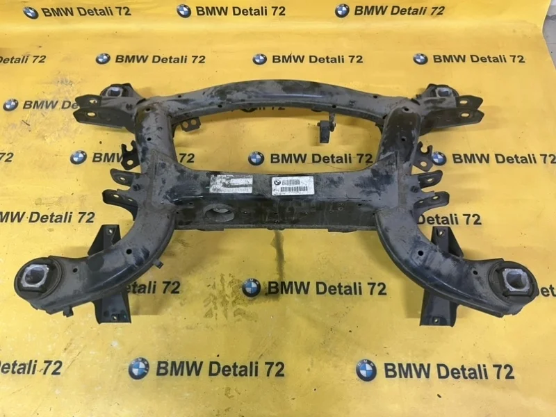 Подрамник Bmw X5 2008 33316863815 E70 N52B30, задний