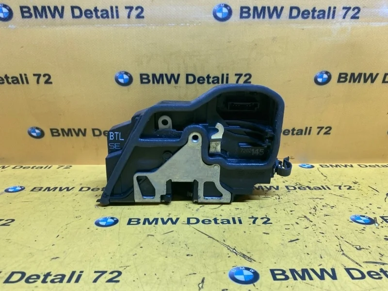 Замок боковой двери Bmw X5 2008 51217202145 E70 N52B30, передний левый