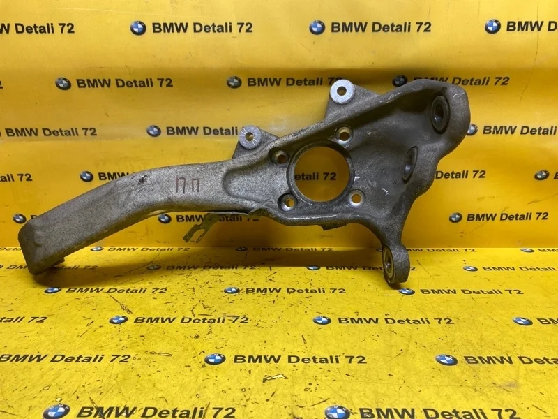 Кулак поворотный Bmw X5 2008 31216869870 E70 N52B30, передний правый