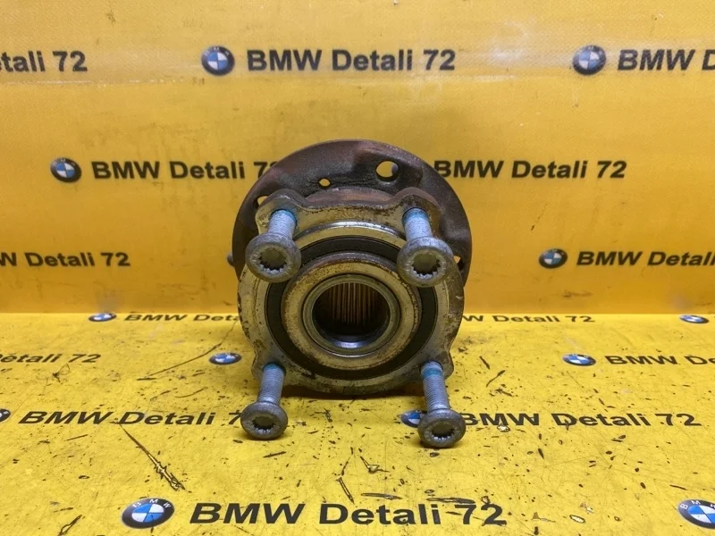 Ступица Bmw X5 2008 31226867808 E70 N52B30, передняя