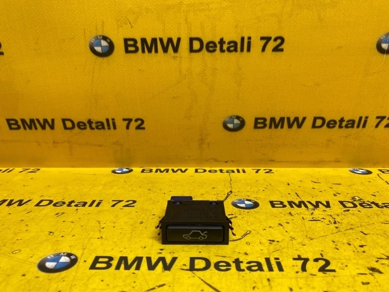 Кнопка открывания багажника Bmw X5 2005 61318365579 E53 M54B30