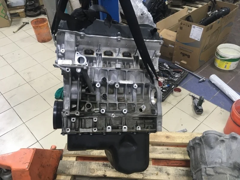 Двигатель N46B20B Bmw 3 2008 11000429947 E90 N46B20