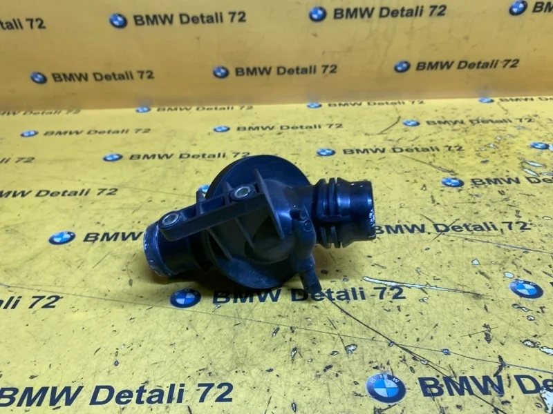 Термостат Bmw 3 2013 11537633476 F30 N20B20A