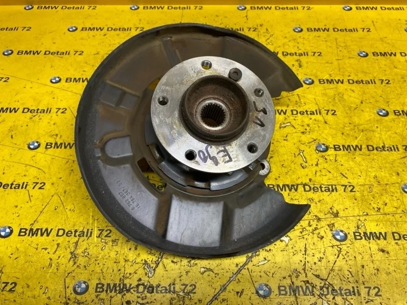 Кулак поворотный Bmw 3 2008 33326774809 E90 N46B20, задний левый