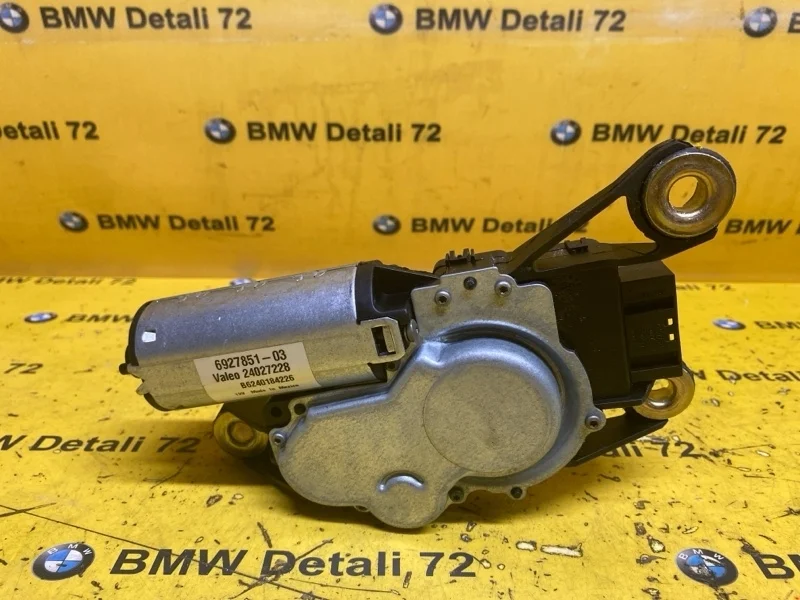 Мотор стеклоочистителя Bmw X5 2006 61626927851 E53 M54B30, задний