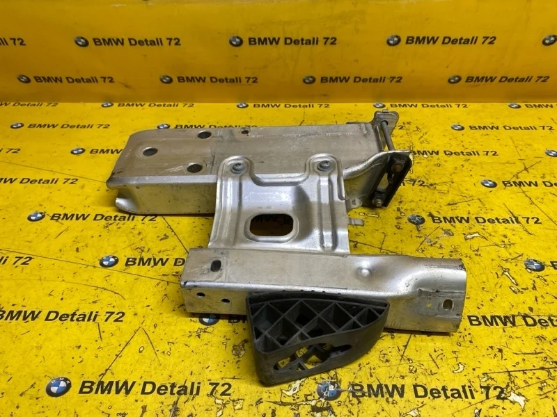 Кронштейн усилителя бампера Bmw 3 2012 51117266191 F30 N20B20B, передний левый