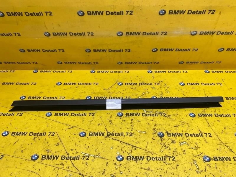 Уплотнитель двери Bmw 3 2008 51337060234 E90 N46B20, передний правый