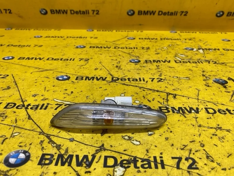 Повторитель поворота в крыло Bmw 3 2011 63137253325 E91 N43B20A, передний левый