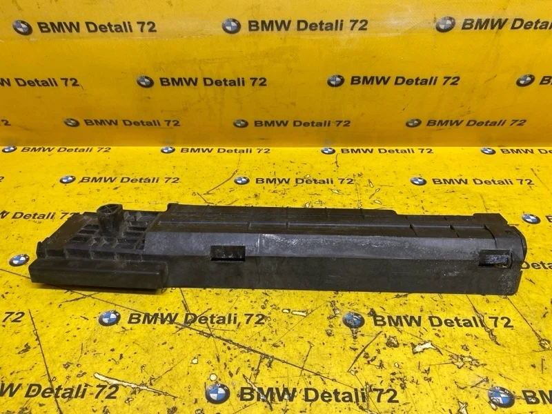 Крепление радиатора Bmw 3 2012 17117600537 F30 N20B20B, правое