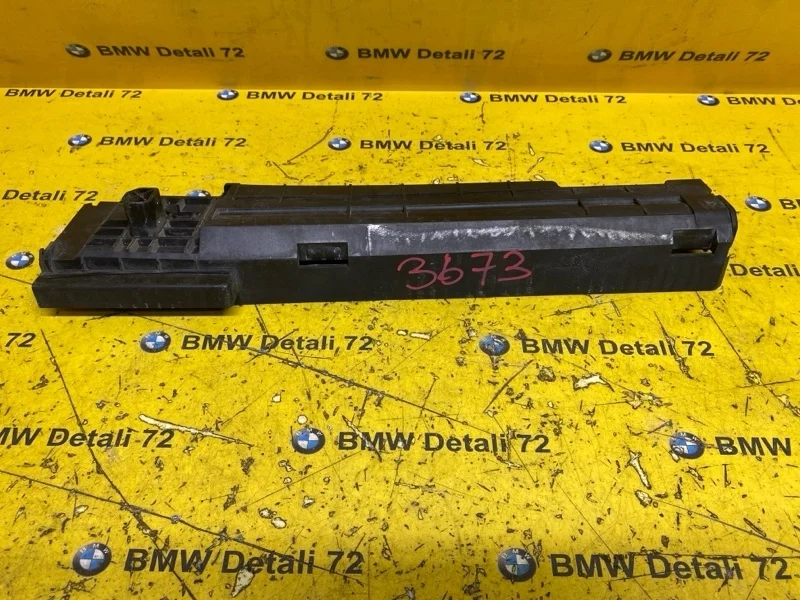 Крепление радиатора Bmw 3 2012 17117600537 F30 N20B20B, правое