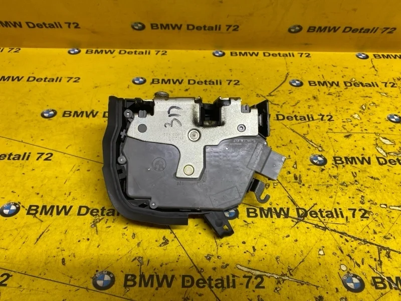 Замок двери Bmw X5 2006 51228402602 E53 M54B30, задний правый