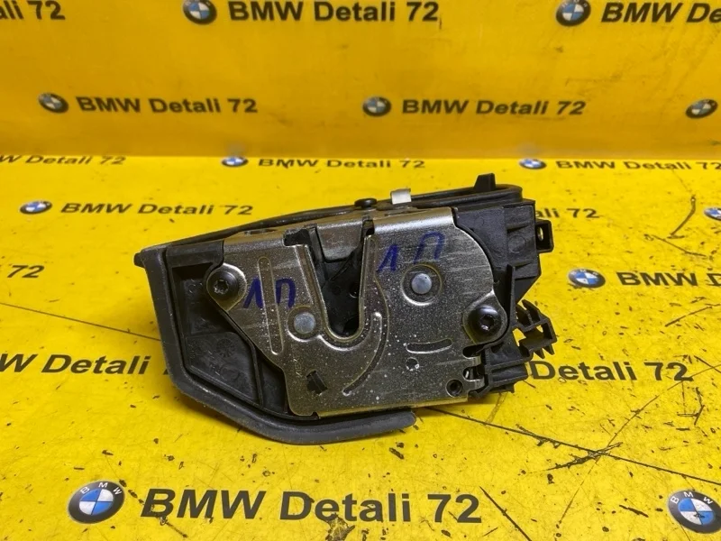 Замок боковой двери Bmw 5 2006 51217202145 E60 N52B25AF, передний левый