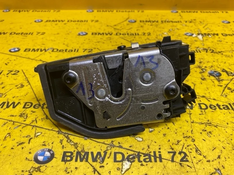 Замок боковой двери Bmw 5 2006 51227202147 E60 N52B25AF, задний левый