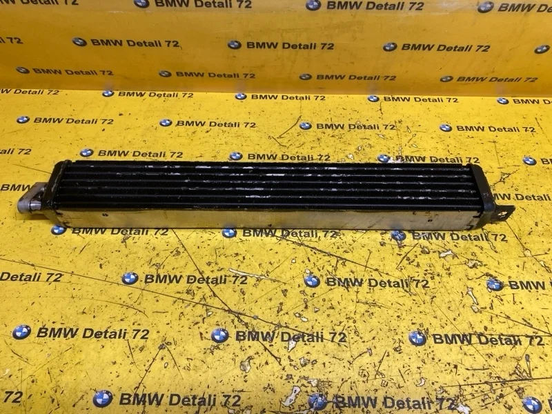 Радиатор масленый Bmw 7 2005 17217553667 E65 N62B48