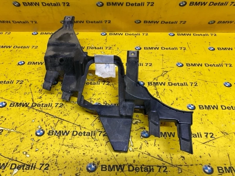Кронштейн фары Bmw 7 2008 63117162090 E65 N62B48, передний правый