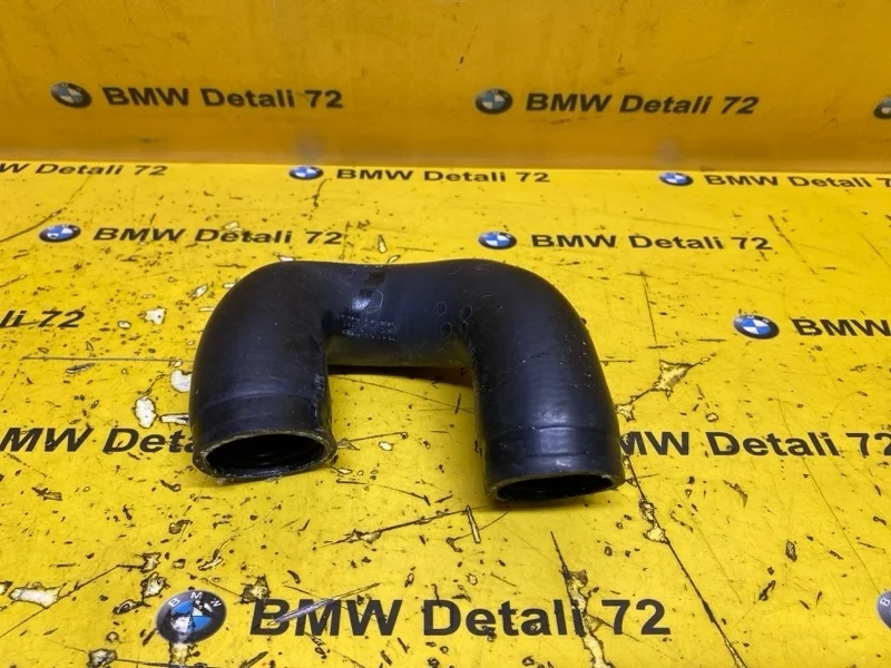 Патрубок системы охлаждения Bmw 5 2006 11537521049 E60 N52B25AF