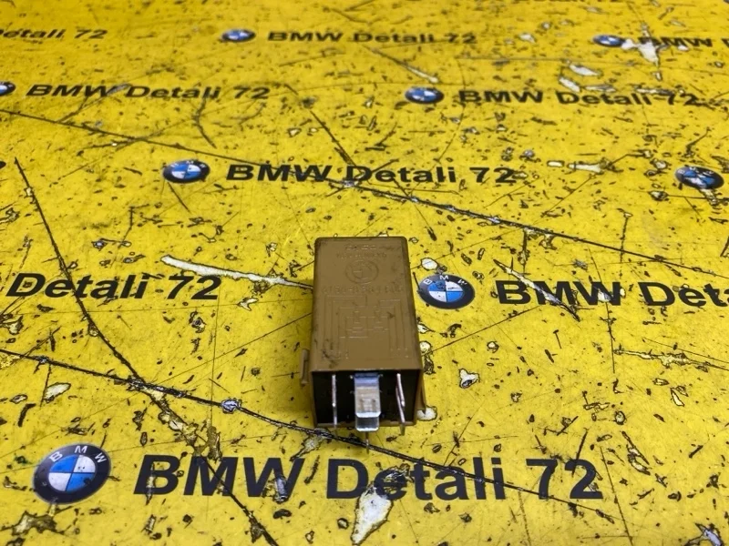 Реле дворников Bmw X5 2006 61368384505 E53 M54B30