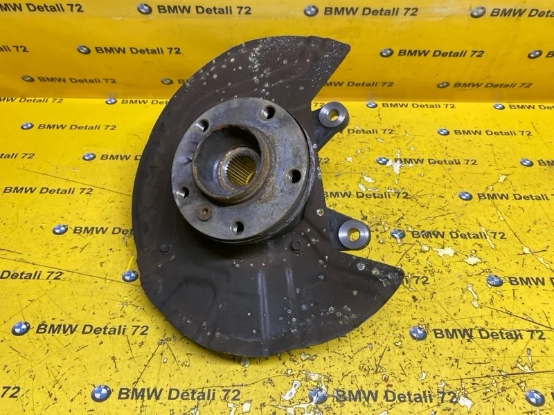Кулак поворотный Bmw X3 2005 31213412019 E83 M54B25, передний левый