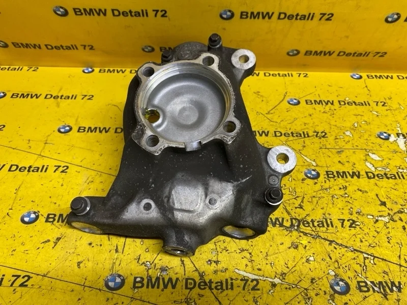 Кулак поворотный Bmw 7 2008 31216753461 E65 N62B48, передний левый
