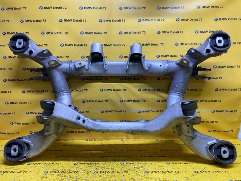 Подрамник Bmw 7 2008 33316779789 E65 N62B48, задний