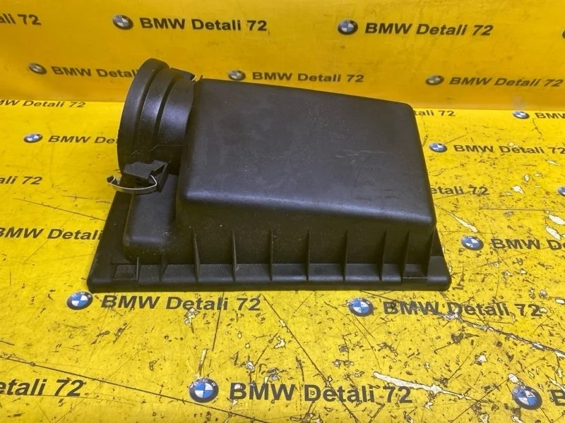 Корпус воздушного фильтра Bmw X5 2006 61318365579 E53 M54B30